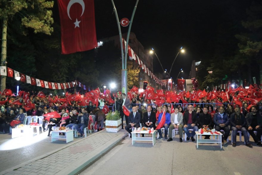 30.10.2019-eregli’de-cumhuriyet-bayrami-coskusu-9.jpg